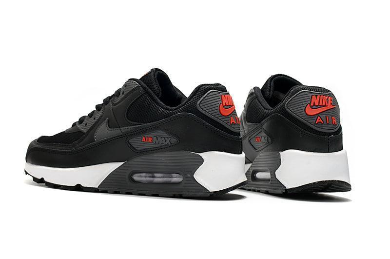 Nike Air Max 90 &