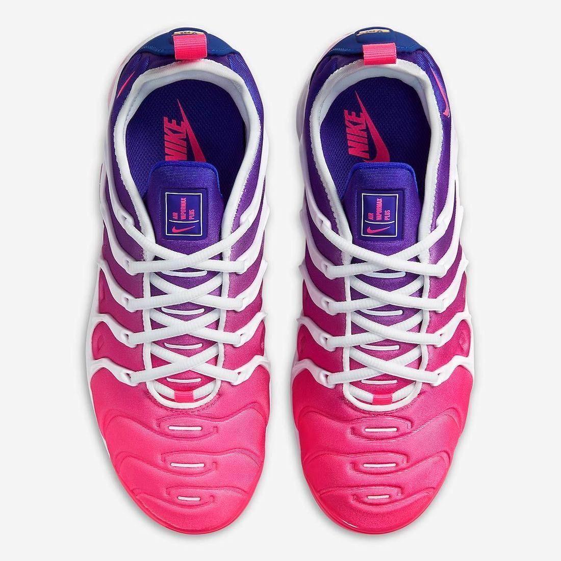 Nike Air VaporMax Plus &