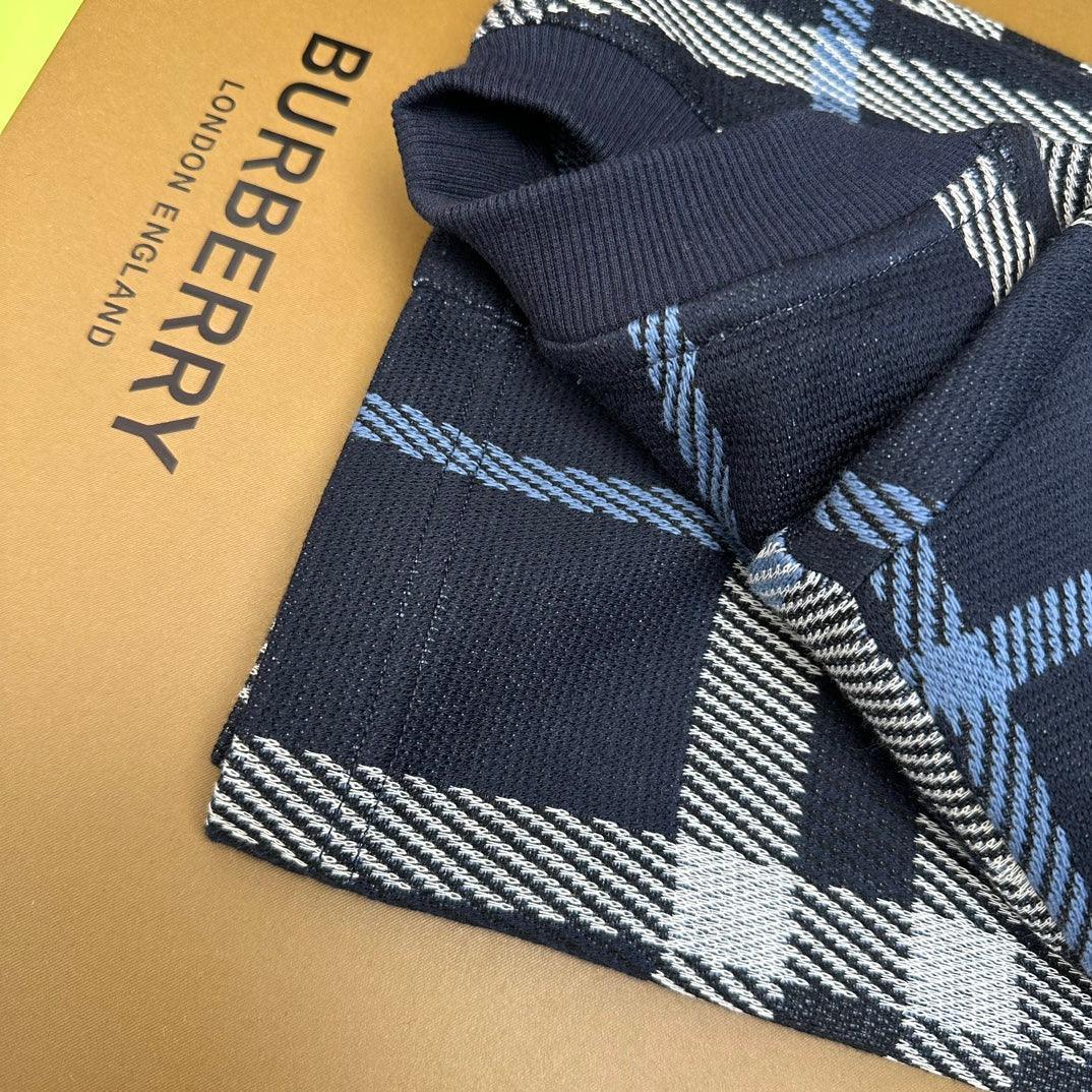 Burberry T-Shirt Without Collar