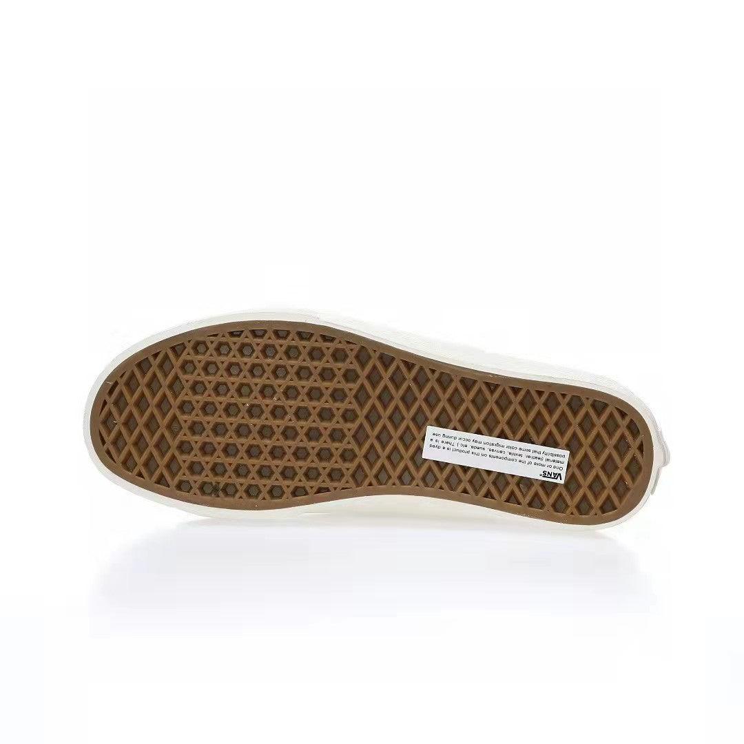 Vans Authentic VR3 &