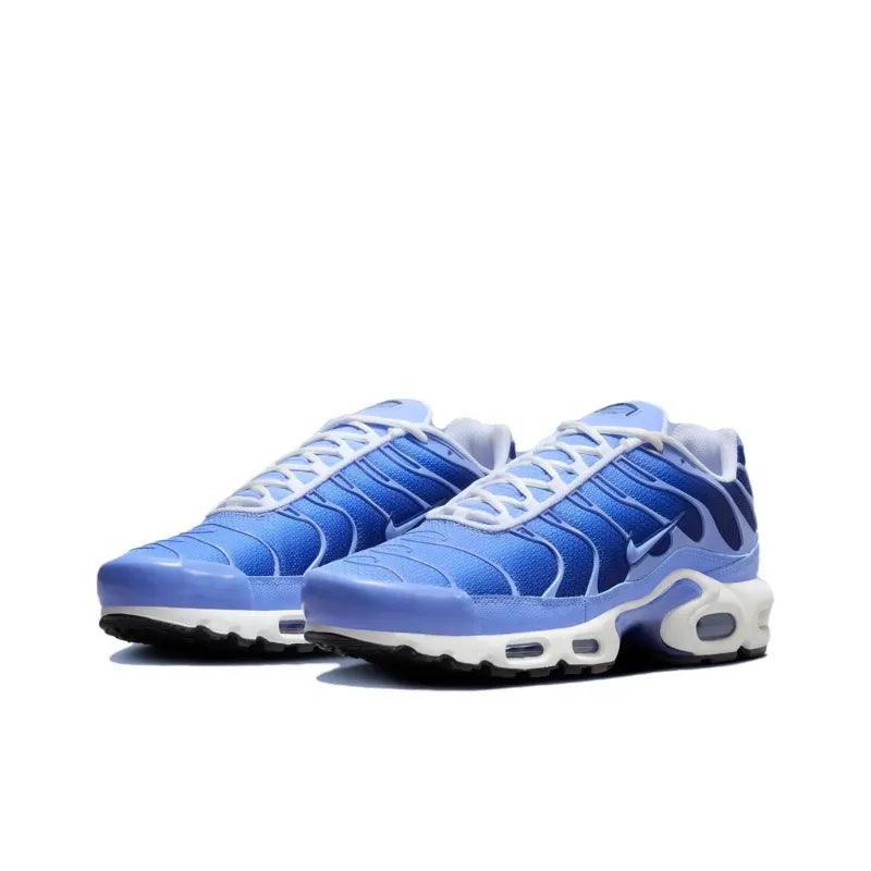 Nike Air Max Plus &