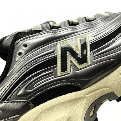 New Balance 1000 &