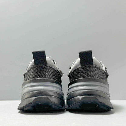 Nike V2K Run &