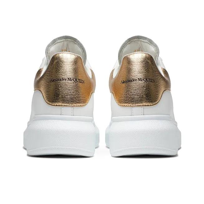 Alexander McQueen &
