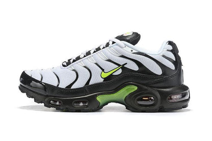 Nike Air Max Plus &