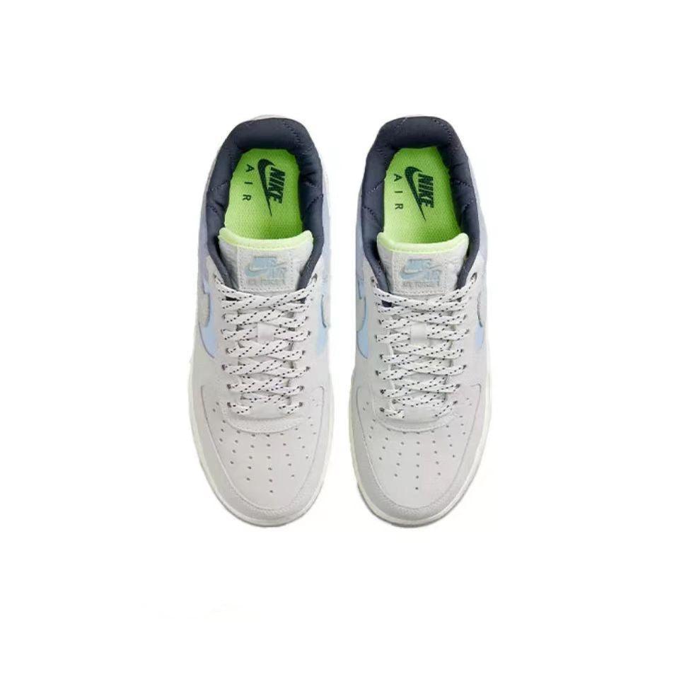 Nike Air Force 1 &
