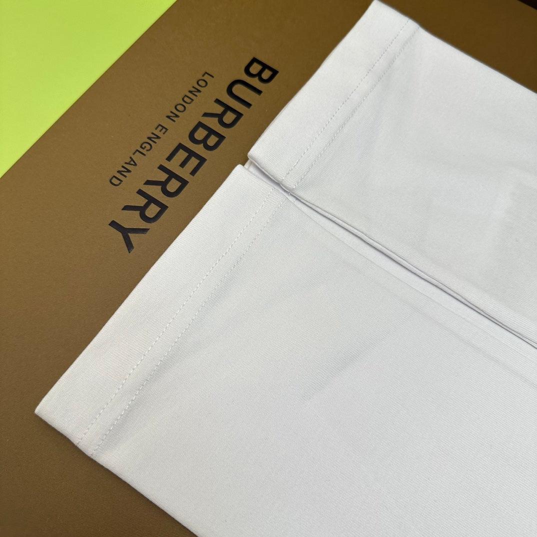 Burberry White T-Shirt Without Collar