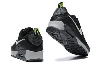 Nike Air Max 90 &