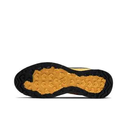 Nike Acg Air Nasu Gore Tex Laser Orange