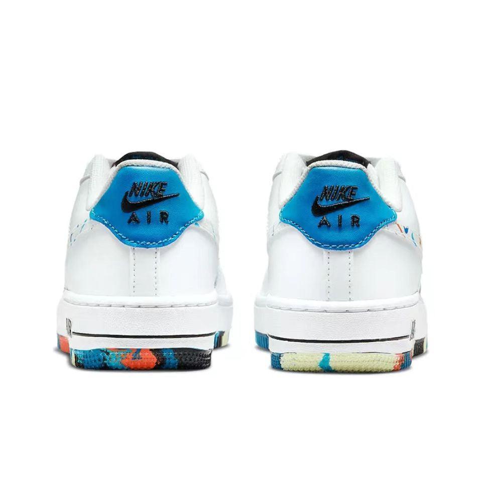 Nike Air Force 1 &