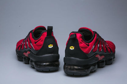 Nike Air VaporMax Plus &