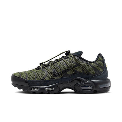 Nike Air Max Plus Utility &