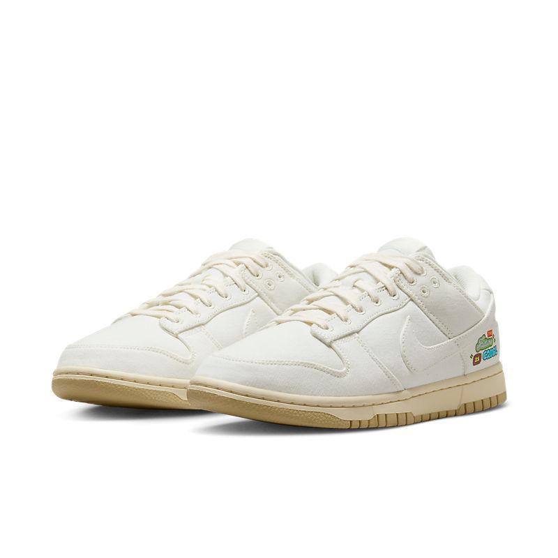 Nike Dunk Low &