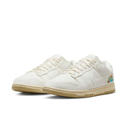 Nike Dunk Low &