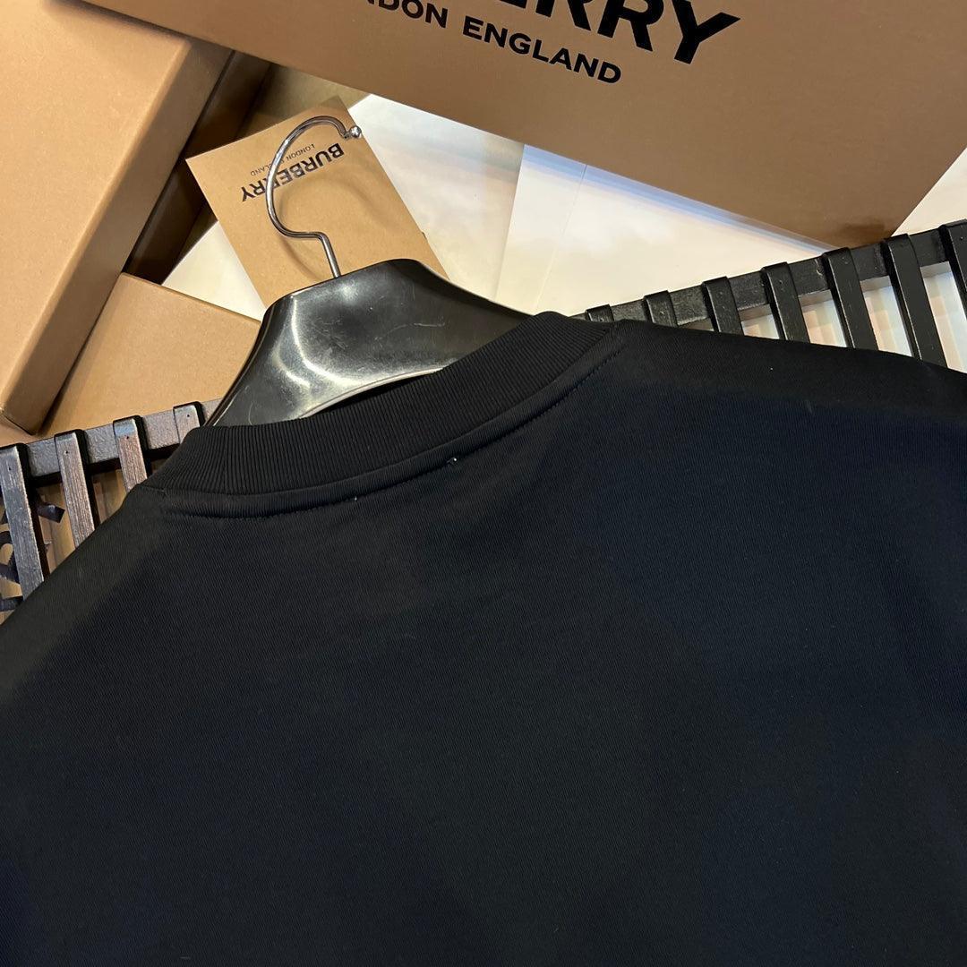 Burberry T-Shirt Without Collar &