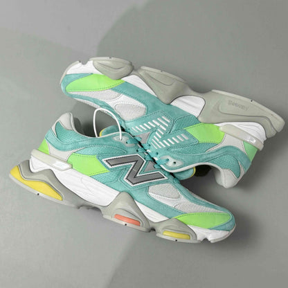 New Balance 9060 &
