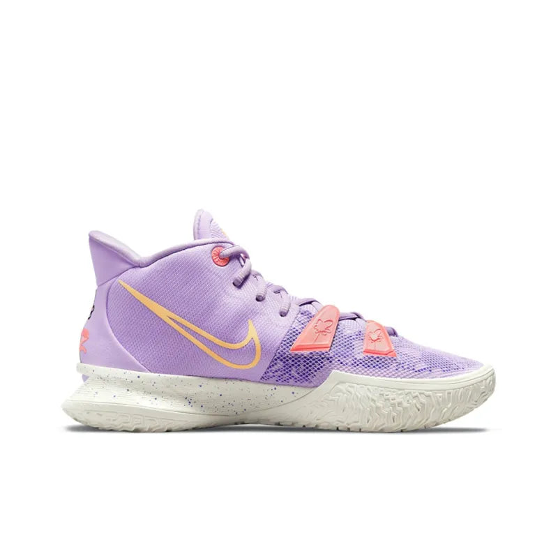 Nike Kyrie 7 &