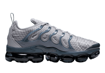 Nike Air VaporMax Plus &