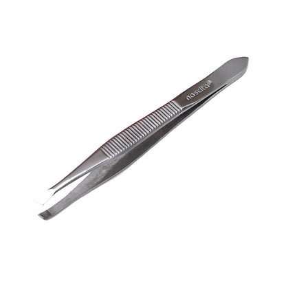 Nascita Chrome Slant Tip Tweezers for Precise Grooming