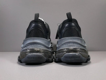 BALENCIAGA TRIPLE S SNEAKER