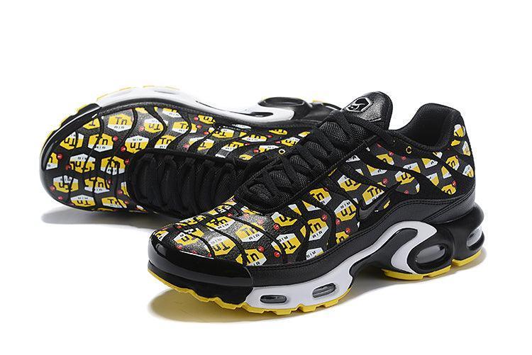 Nike Air Max Plus QS &