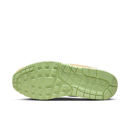 Nike Air Max 87 &