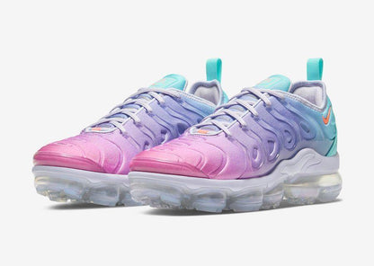Nike Air VaporMax Plus &