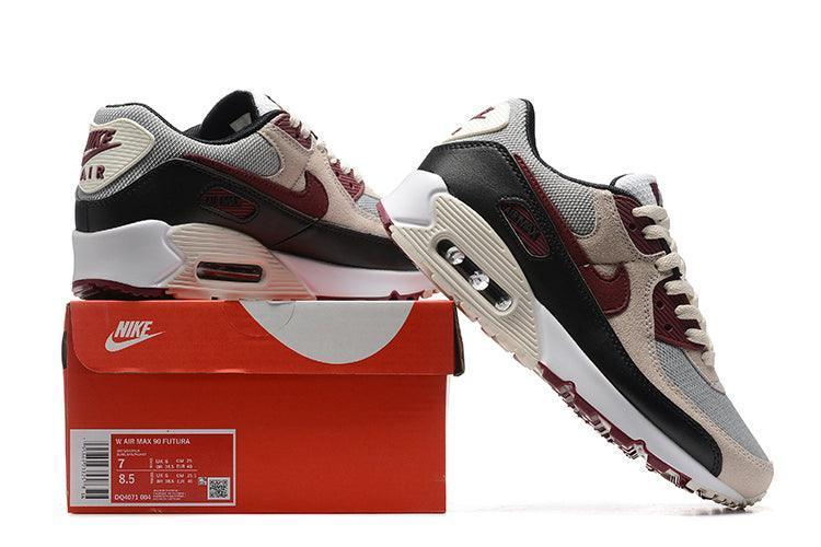 Nike Air Max 90 &