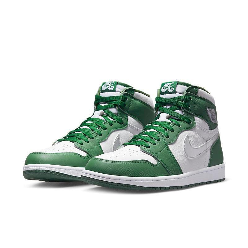 Air Jordan 1 Retro High OG &