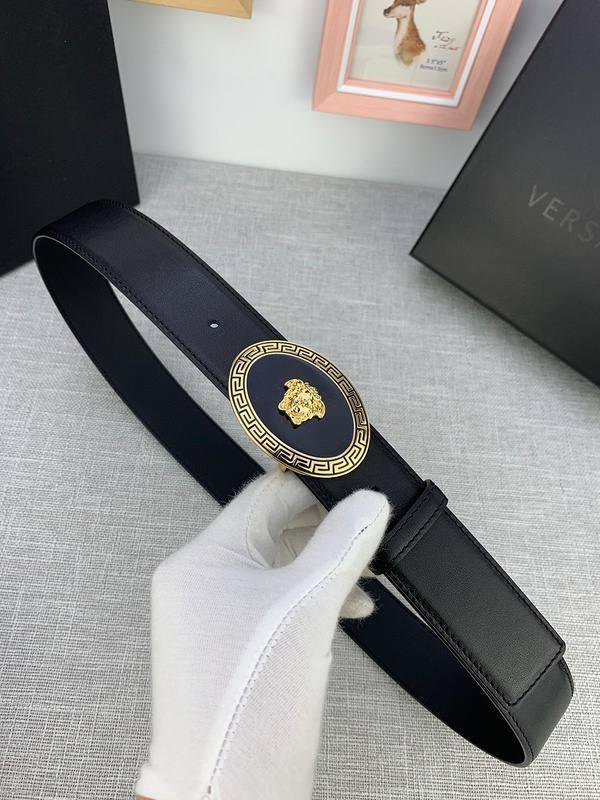 Versace Black Leather Vitello Belt Gold Medallion Buckle