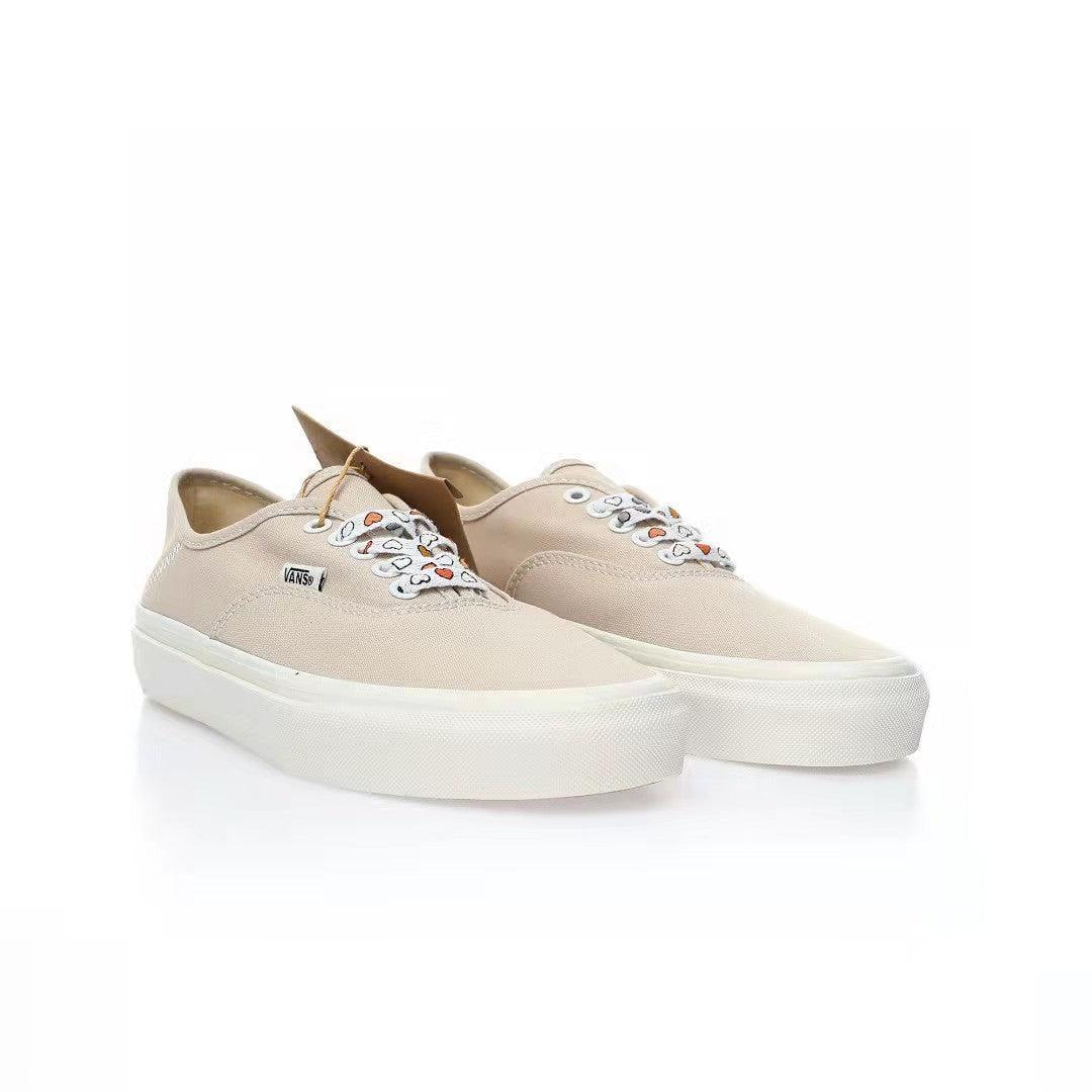 Vans Authentic VR3 &