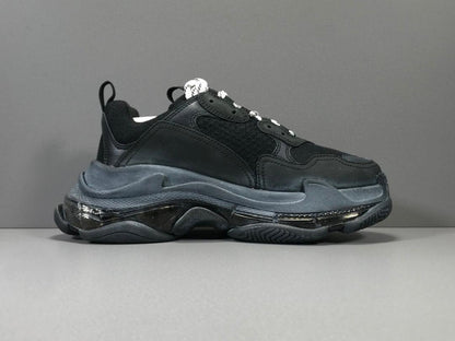 BALENCIAGA TRIPLE S SNEAKER
