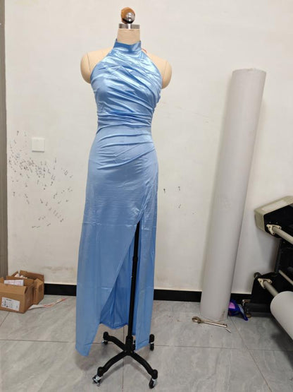Neck-baring tight-fitting, waist-shrinking, slit-bottomed dress formal gown