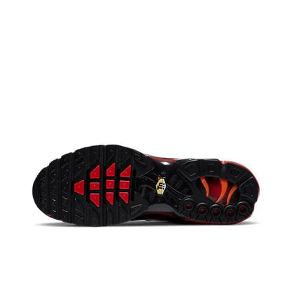 Nike Air Max Plus &
