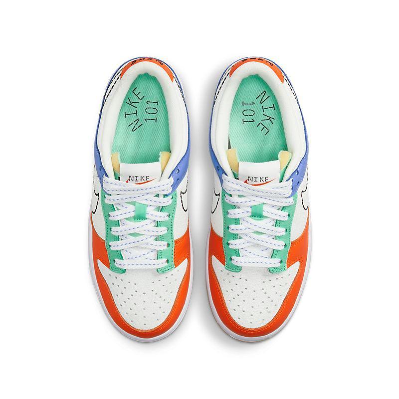 Nike Dunk Low &
