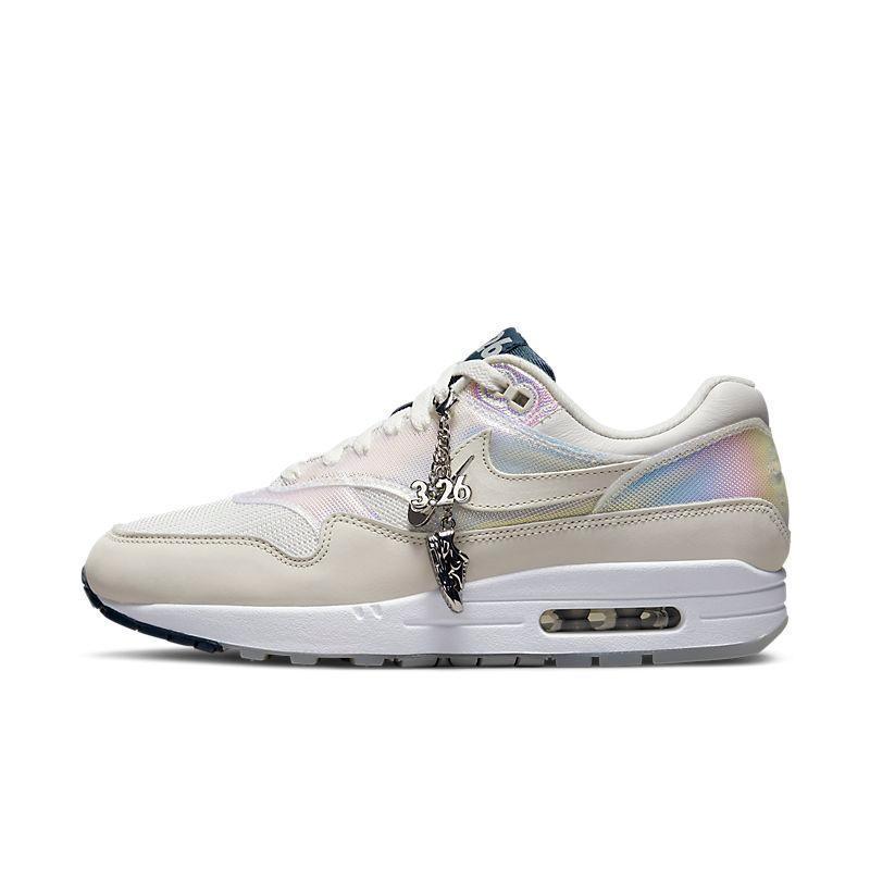 Nike Air Max 87 &