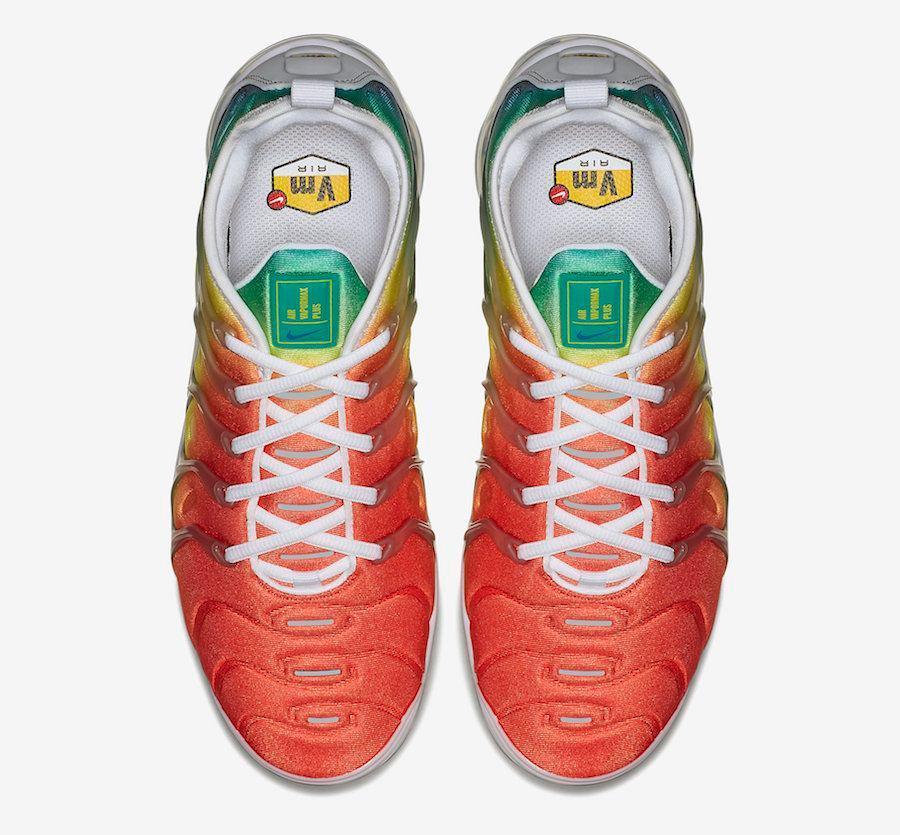 Nike Air VaporMax Plus &