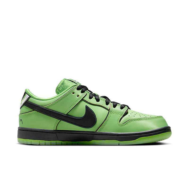 Nike SB Dunk Low &