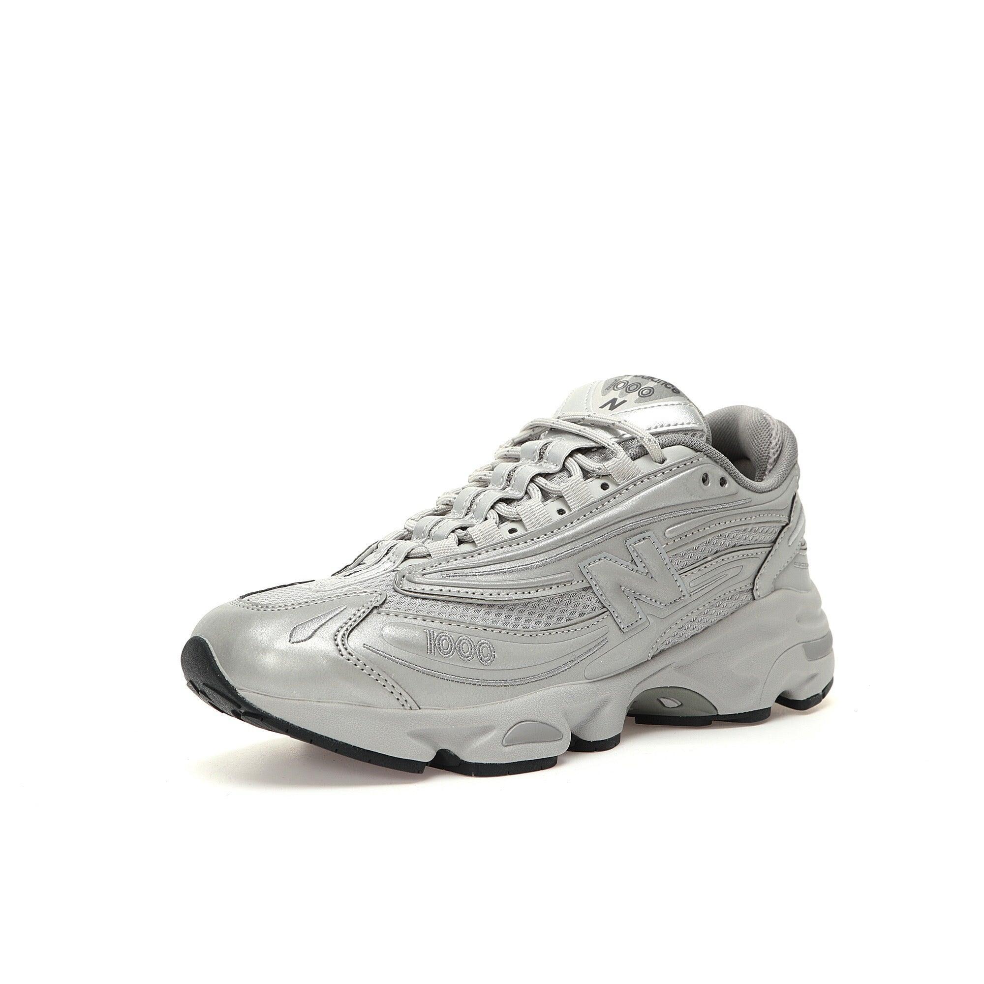 New Balance 1000 &