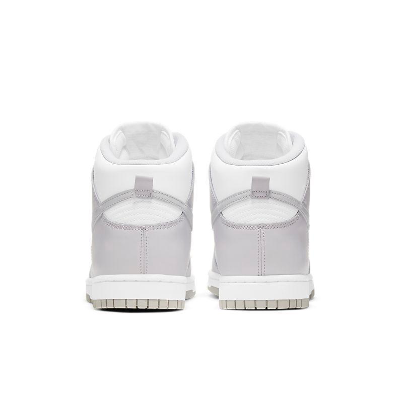 Nike Dunk High Retro &