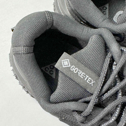 Nike ACG Mountain Fly 2 &