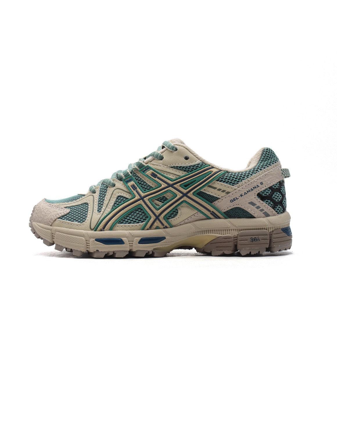 ASICS Gel-Kahana 8 &
