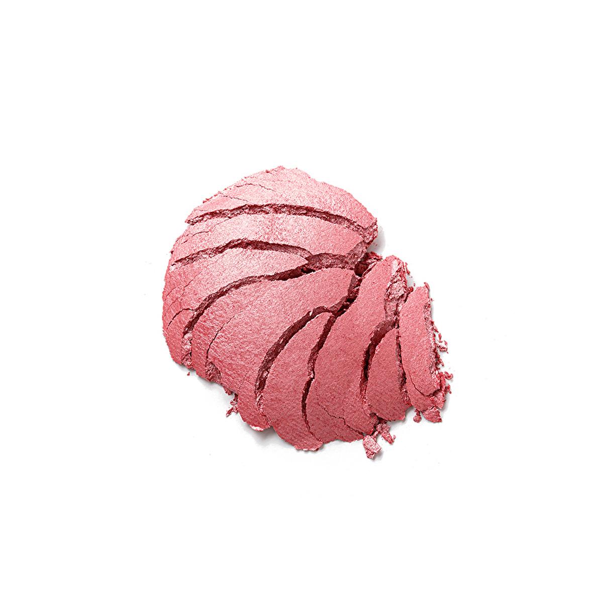 Flormar Shimmer Pink Baked Blush: High Pigment, Natural Glow, Vitamin E - Radiant Finish for All Skin Types