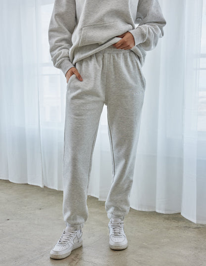 Basics Cloud Grey Unisex Sweatpant