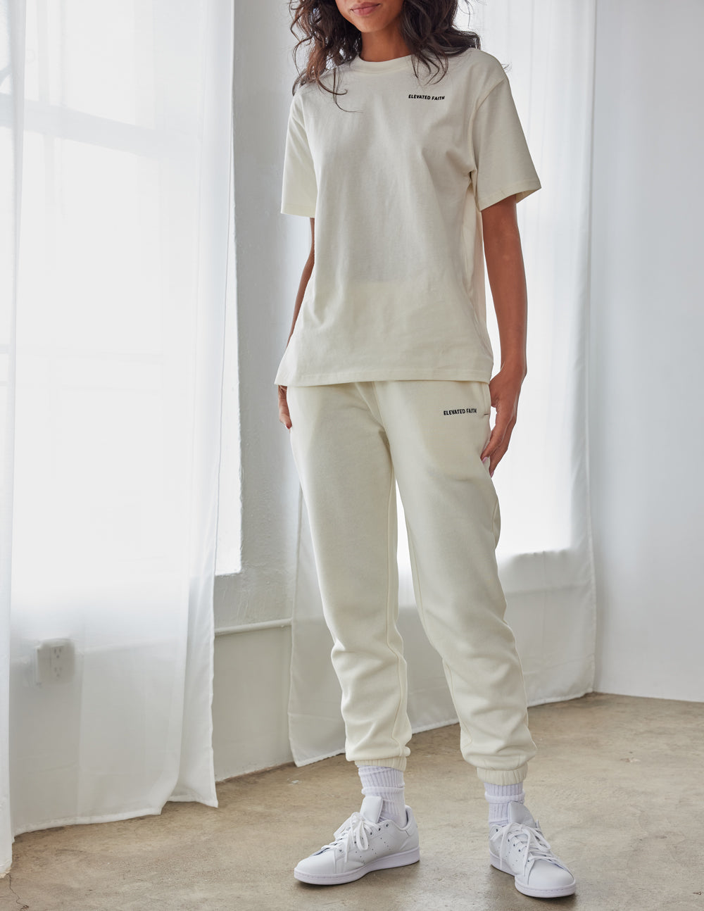 Basics White Sand Unisex Sweatpant