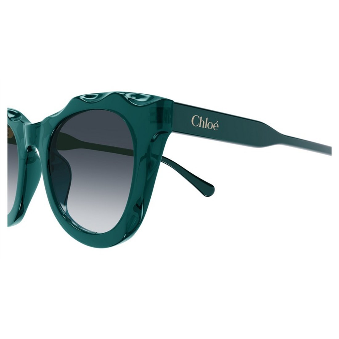 CHLOÉ Chic Designer Sunglasses for Women - Stylish Accessory