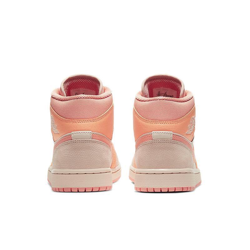Air Jordan 1 Mid &