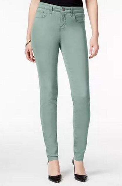 Style and Co Curvy-Fit Skinny Jeans, Size 6