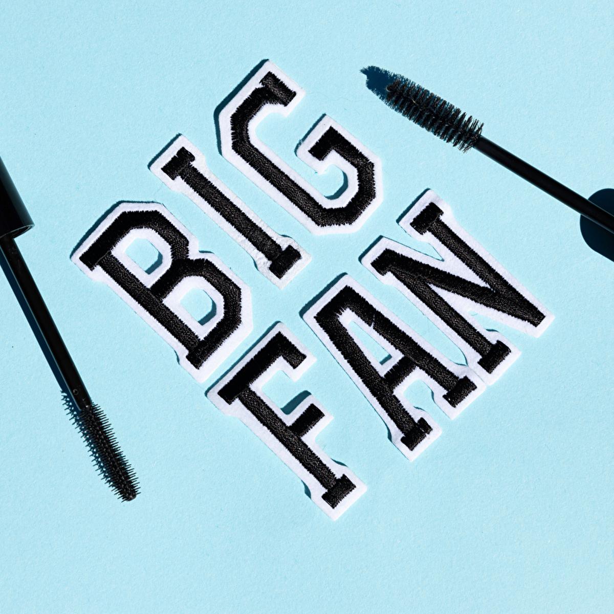 theBalm Big Fan Mascara: Maximizing Volume &amp; Definition, Long-Lasting Formula with Carnauba Wax for Bolder, Thicker Lashes All Day.
