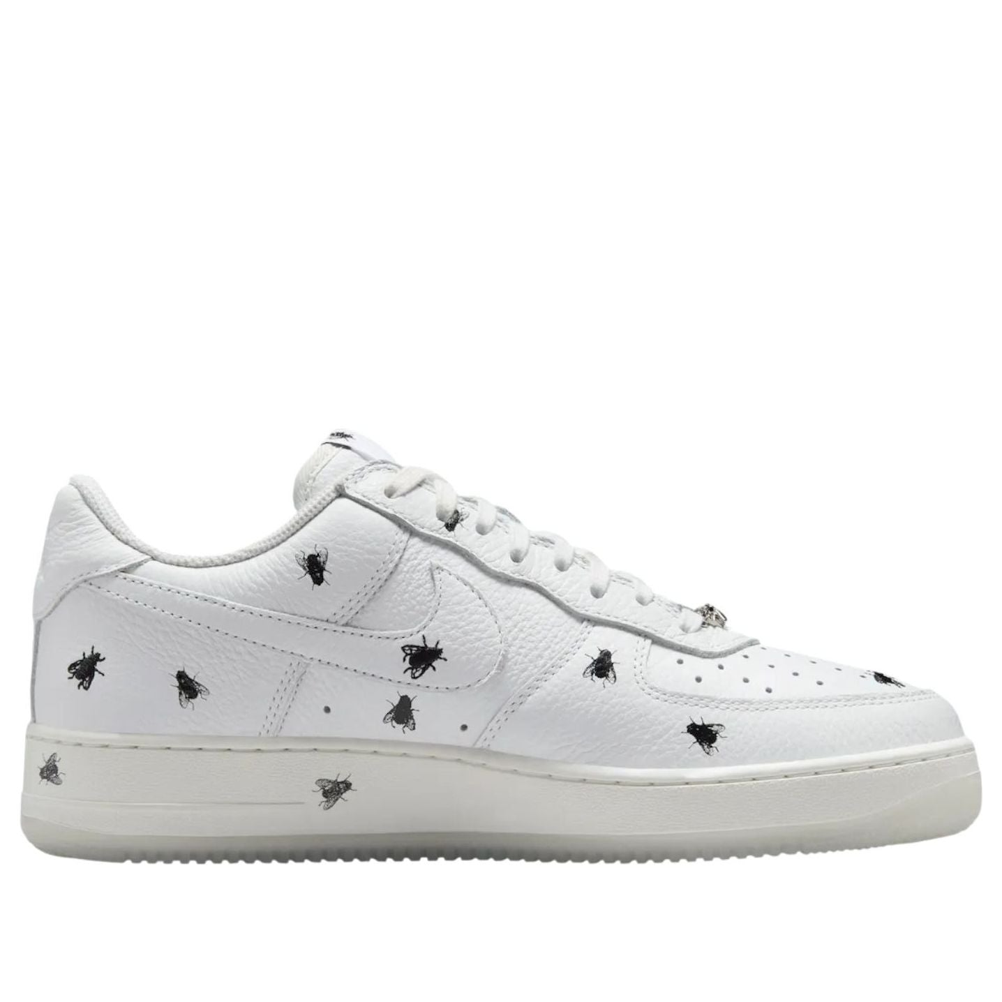 NikeAir Force 1 Low &